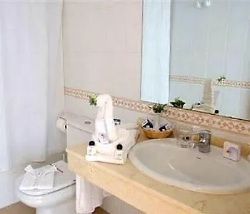 Апартаменты Bluesea Gardens *